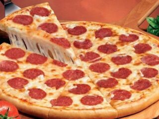 Para você, "Calabresa" é o melhor sabor de pizza. 🍕