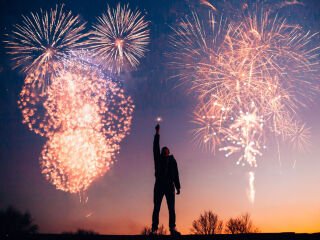 Nos fogos de artifícios do reveillon, você: