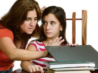 Deixaria seus pais verem todas suas redes sociais, sem a possibilidade de apagar nenhuma conversa? 